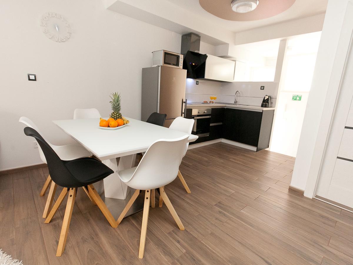 Apartment Stella 扎达尔 外观 照片